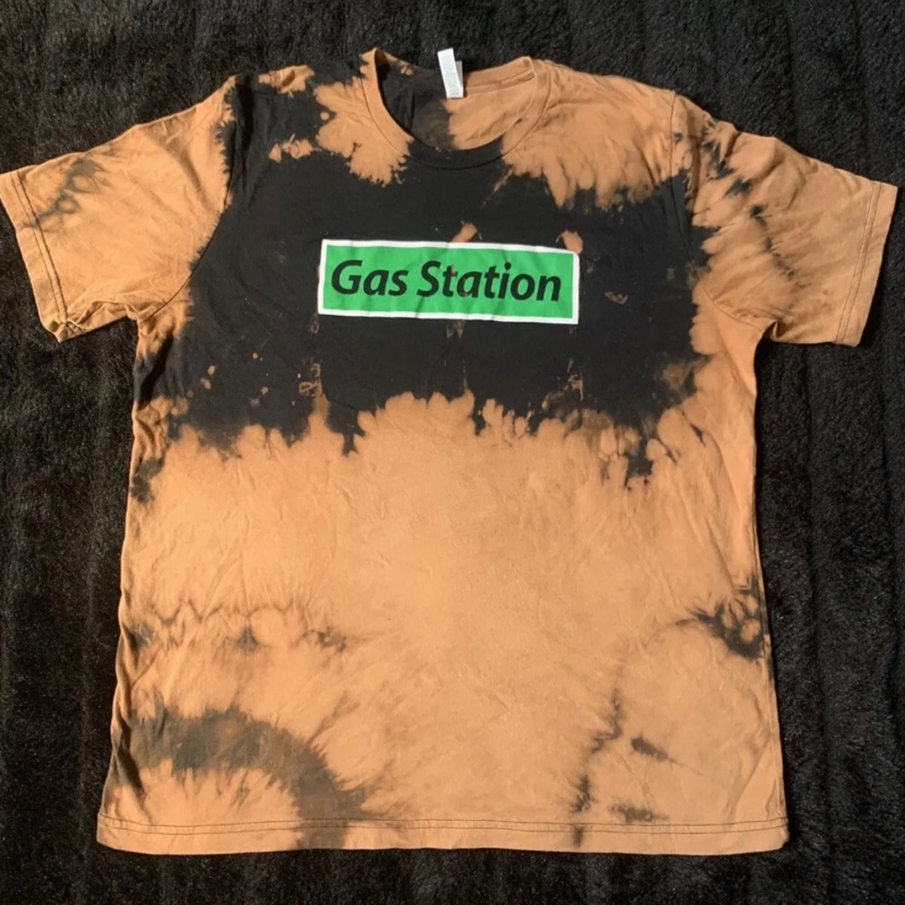 CANVAS Bella+Canvas Men’s “Gas Station” Green Logo Bleached Black T-shirt Sz 2XL